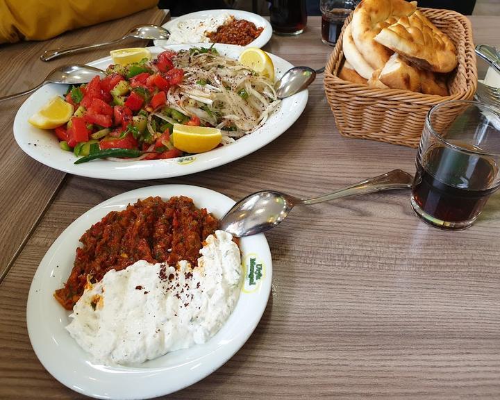 Urfa Kebap Haus Frankfurt mit Kohlegrill